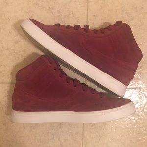 Burgundy High-top Fila Shoes